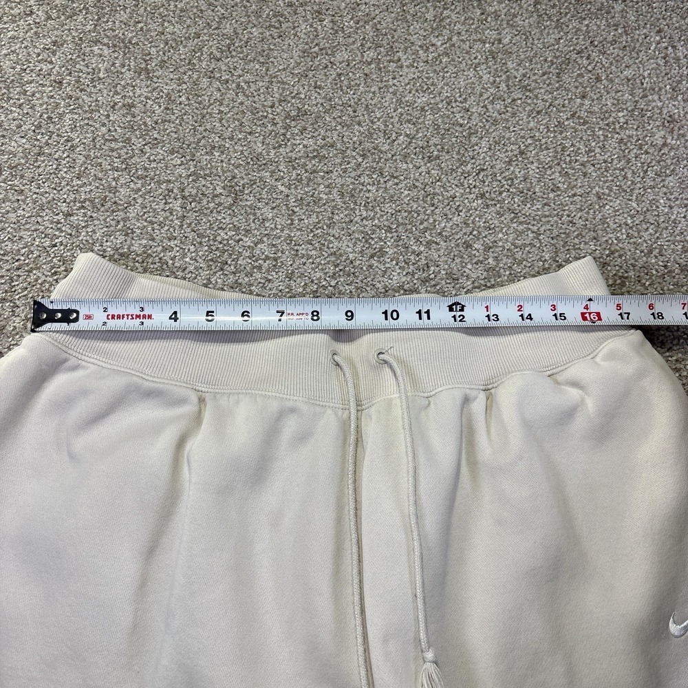 Y2K Baggy Nike Shorts Mens 2XL Beige Fleece Sweat Elastic Waist Pockets Casual - Picture 5 of 8
